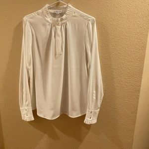 CALVIN KLEIN LONG SLEEVE BLOUSE.